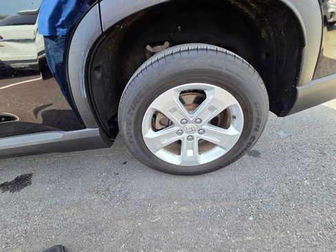 Used 2023 Honda Pilot LX image 26