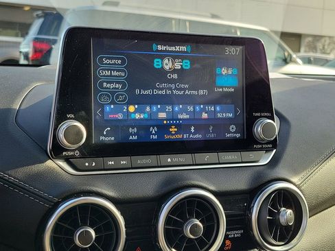 Used 2024 Nissan Sentra SV image 27