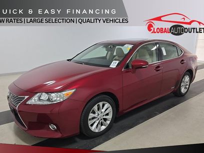 Used 2015 Lexus ES 300h w/ Navigation System Package