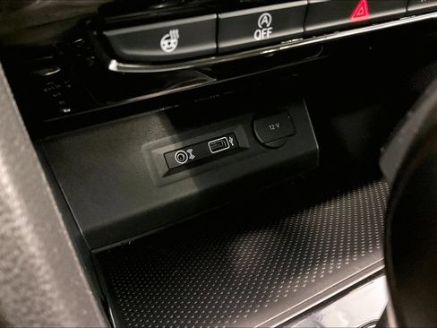 Used 2018 Volkswagen Atlas SEL Premium AWD/4WD image 17