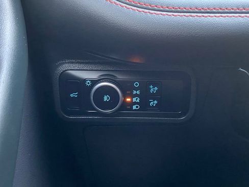 Certified 2025 Ford Explorer ST image 31