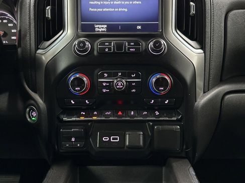 Used 2021 Chevrolet Silverado 1500 LT Trail Boss w/ Convenience Package II AWD/4WD image 23