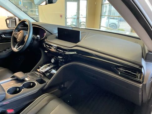 Certified 2023 Acura MDX SH-AWD w/ Advance Package image 21