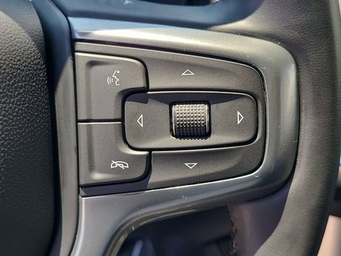 Used 2024 Chevrolet Suburban Premier AWD/4WD image 28