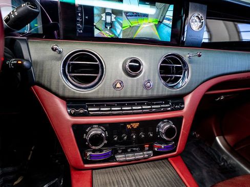 Used 2021 Rolls-Royce Ghost AWD/4WD image 39