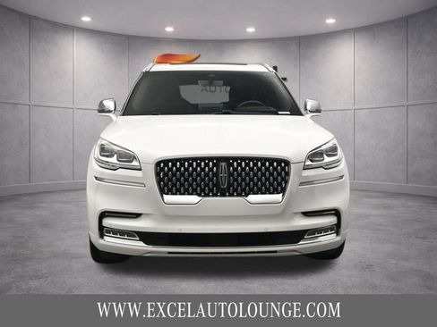 Used 2020 Lincoln Aviator Black Label w/ Dynamic Handling Package image 9