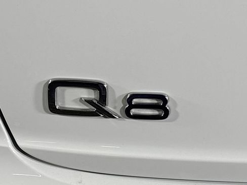 Used 2023 Audi Q8 Premium w/ Convenience Package AWD/4WD image 25