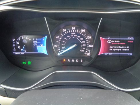 Used 2014 Ford Fusion SE w/ Equipment Group 202A image 30