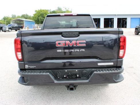 Used 2022 GMC Sierra 1500 Elevation RWD image 9