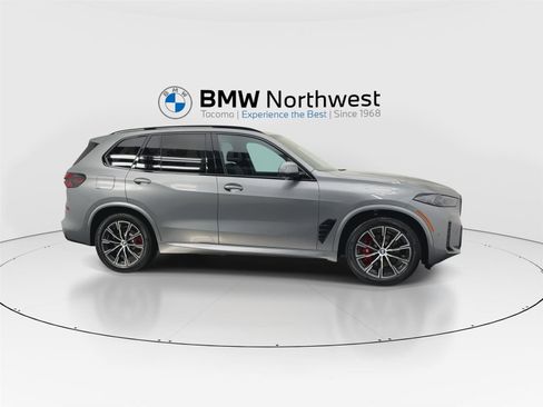 New 2026 BMW X5 xDrive50e w/ M Sport Package image 5