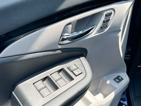 Used 2016 Honda Pilot Touring image 24