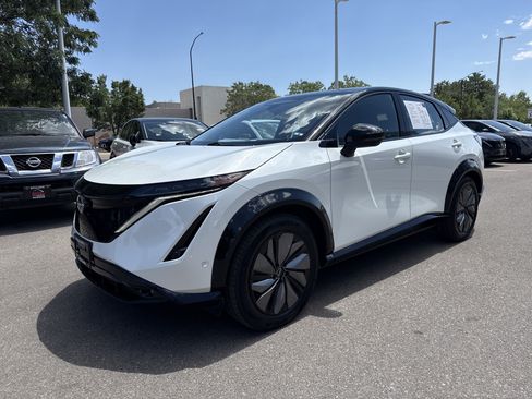 Certified 2024 Nissan Ariya AWD image 5