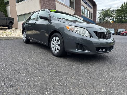 Used 2010 Toyota Corolla S FWD image 15
