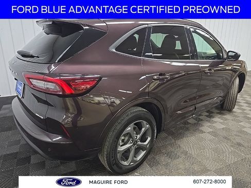 Used 2023 Ford Escape ST-Line w/ Tech Pack #1 AWD/4WD image 13