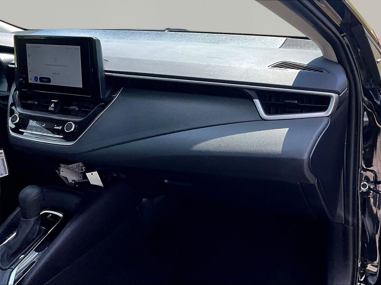 Used 2025 Toyota Corolla LE FWD image 26
