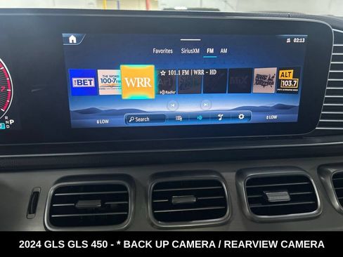 Used 2024 Mercedes-Benz GLS 450 4MATIC image 11