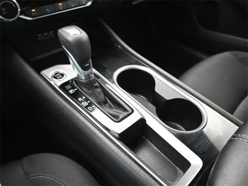 Used 2024 Nissan Altima 2.5 SV image 30