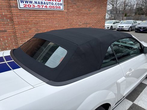 Used 2007 Ford Mustang Shelby GT500 image 12