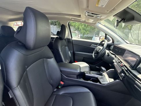 Certified 2026 Kia Sportage SX FWD image 11