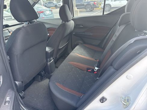 Used 2020 Nissan Kicks SR w/ Exterior Package image 4