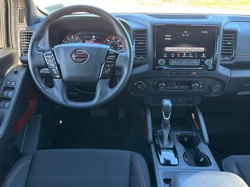 Used 2024 Nissan Frontier PRO-4X w/ Technology Package image 10