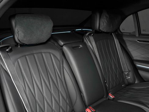 Used 2025 Mercedes-Benz S 63 AMG S image 36