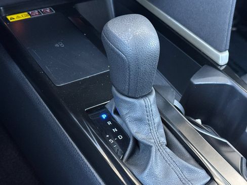 Used 2025 Toyota Camry LE FWD image 21