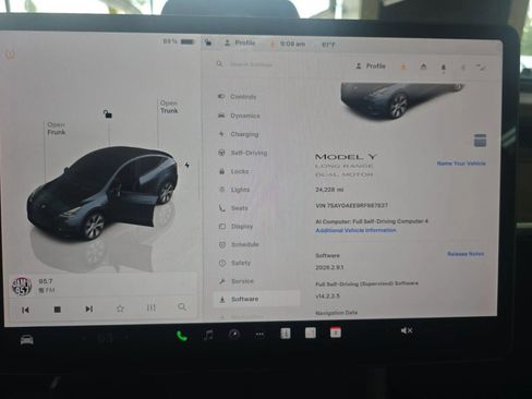 Used 2024 Tesla Model Y Long Range image 5