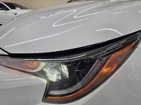 Used 2022 Toyota Corolla LE image 10