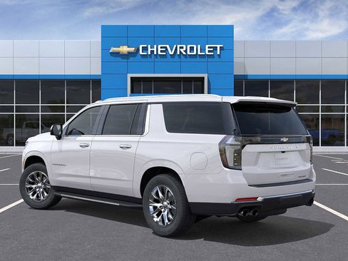 New 2025 Chevrolet Suburban Premier image 3