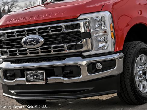 Used 2024 Ford F250 XLT image 5