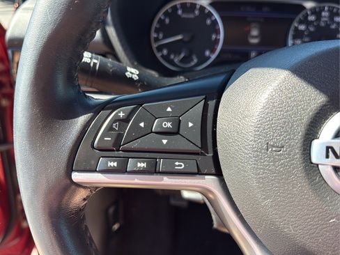 Used 2021 Nissan Sentra SV FWD image 23