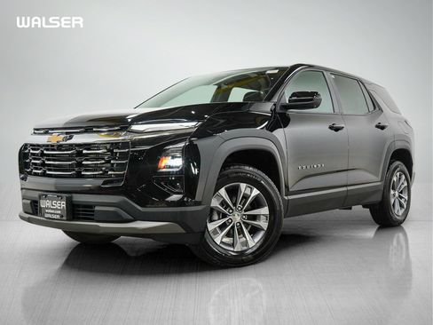 Used 2025 Chevrolet Equinox LT w/ Safety and Technology Package AWD/4WD image 1