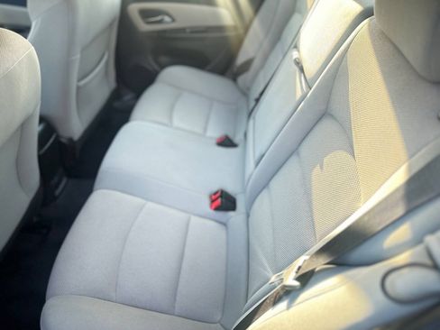 Used 2014 Chevrolet Cruze LT FWD image 23