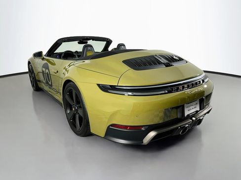 Certified 2026 Porsche 911 GTS RWD image 33