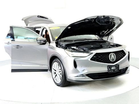 Used 2022 Acura MDX SH-AWD w/ Advance Package image 9