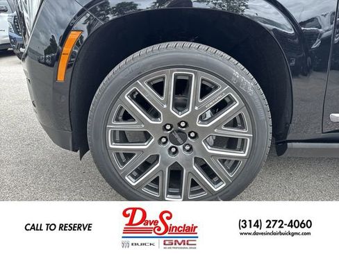 New 2026 GMC Yukon Denali Ultimate AWD/4WD image 10