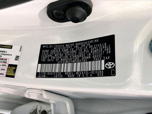 Used 2021 Toyota Corolla SE image 33