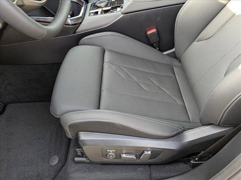 New 2025 BMW X3 xDrive30i w/ Premium Package image 4