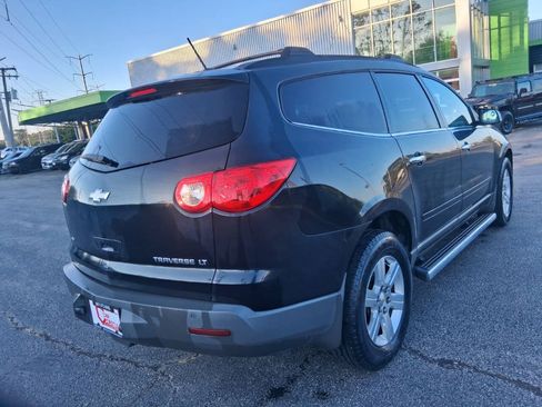 Used 2012 Chevrolet Traverse LT w/ LPO, 'HIT The Road' Package AWD/4WD image 6