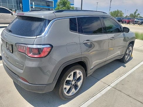 Used 2020 Jeep Compass Limited AWD/4WD image 5