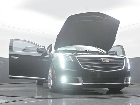 Used 2018 Cadillac XTS Luxury FWD image 59