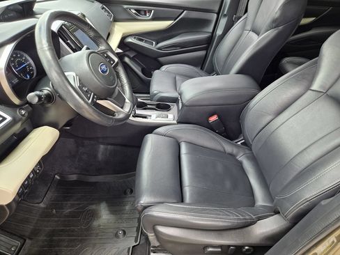 Used 2022 Subaru Ascent Limited w/ Technology Package AWD/4WD image 9