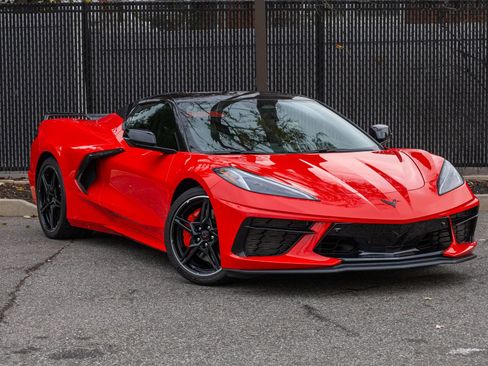 Used 2024 Chevrolet Corvette Stingray Preferred Conv w/ Z51 Performance Package image 10