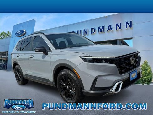 Used 2025 Honda CR-V Sport Touring image 1