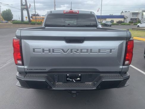 Used 2026 Chevrolet Colorado Z71 w/ Technology Package AWD/4WD image 4
