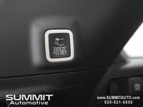 New 2026 Jeep Grand Cherokee Limited Reserve image 35