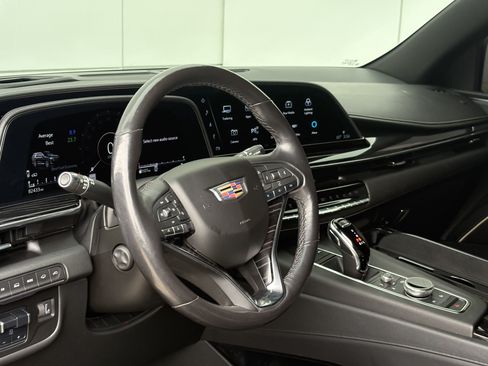 Used 2021 Cadillac Escalade Sport w/ Driver Assist Tech Package AWD/4WD image 19