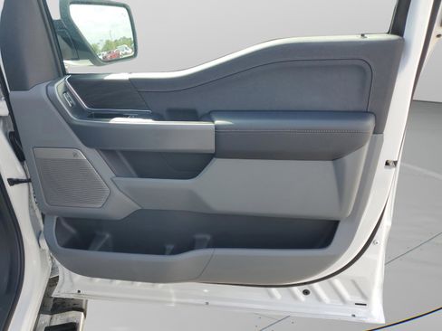 New 2025 Ford F150 Lariat w/ Equipment Group 501A Mid image 38