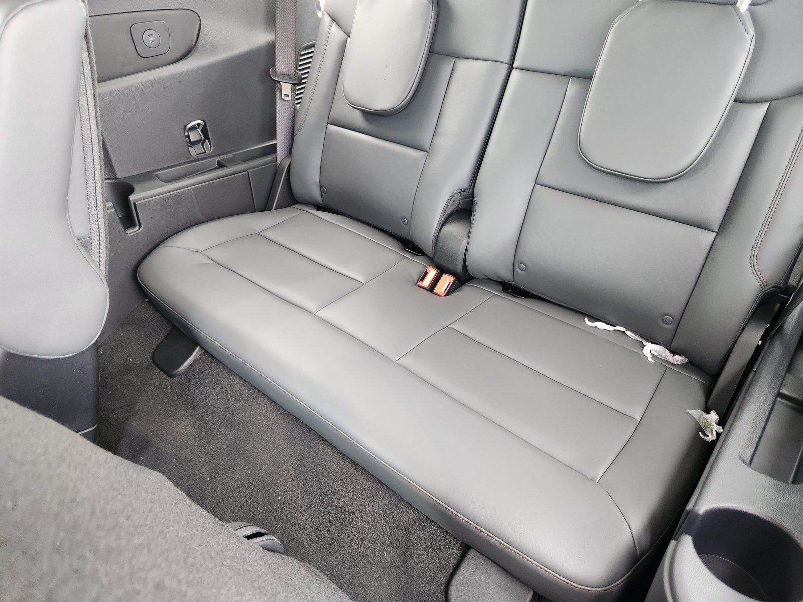 New 2026 Ford Explorer Active w/ Active Comfort Package RWD image 26